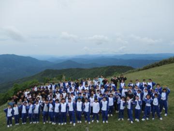 鉢伏山登山　山頂にて