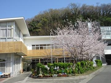 4月の家島幼稚園園舎