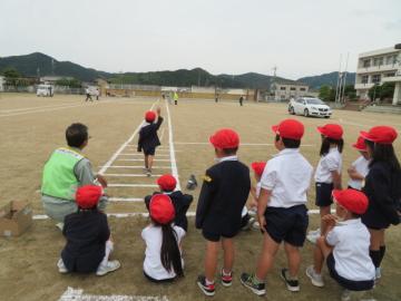 2回目はひとりでチャレンジする1年生