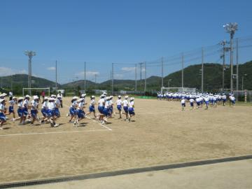 駆け足で退場
