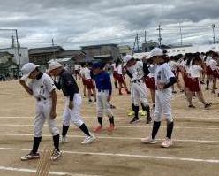 高学年フラッグ演技スタート