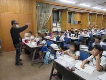 自然環境の講義の様子