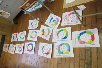 1組の作品の写真