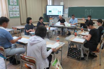 四校園所一貫教育連絡会の様子