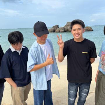 4組がアラハビーチ アメリカンビレッジで過ごす様子5