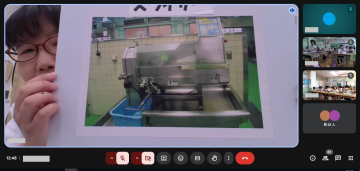 スライサーの写真を見せる栄養教諭の動画