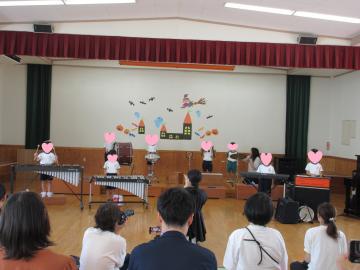 合奏をしている様子