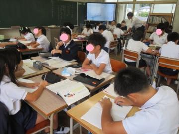 5年生が国語を学習するようす