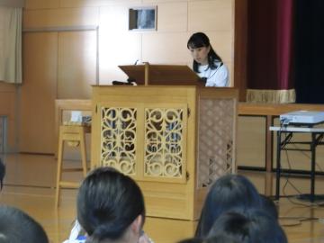 パイプオルガンの演奏のようす