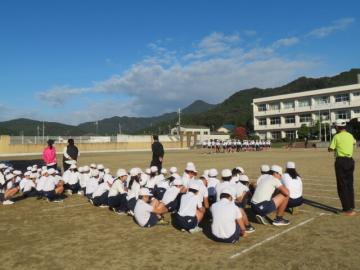 児童席での並び方の確認