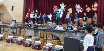 1年合奏のようす