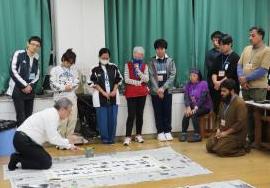 先生の古代文字の実演披露