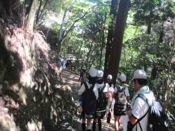 ウォークラリーをしている様子