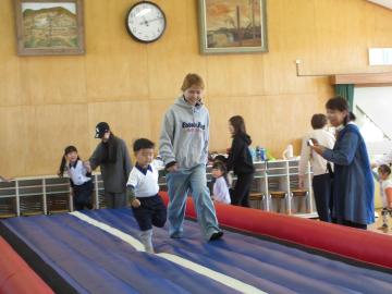 トランポリンを歩くのも楽しかったよ