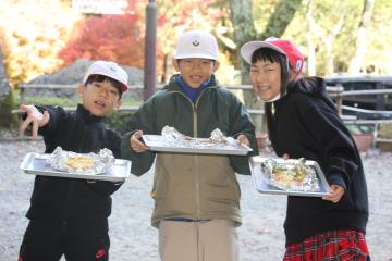 ピザを作っている様子