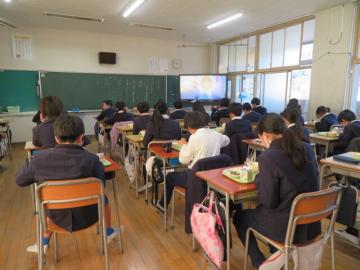 6年生の給食のようす