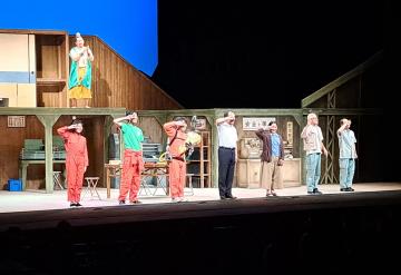 会場の全員で「運がいい！」