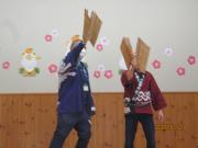 南京玉すだれの共演（国旗）