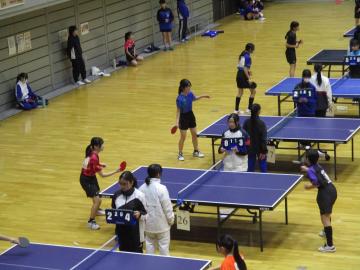 1年生女子が試合に臨む様子