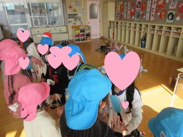 お別れをしている様子