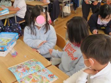 算数セットのすごろくを体験する新1年生その2