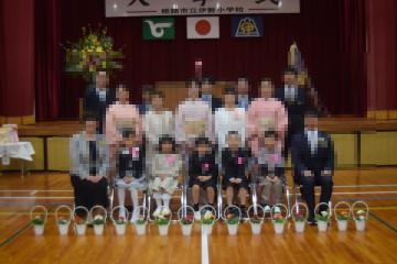 入学式の記念写真