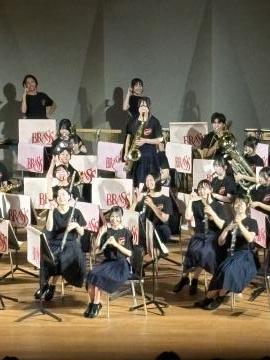 令和8年度オープンハイスクールで演奏する様子8