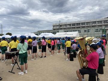 令和8年度体育祭で演奏する様子8