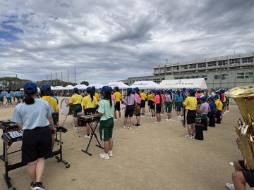 令和8年度体育祭で演奏する様子7