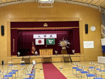 入学式が始まる前の式場風景です