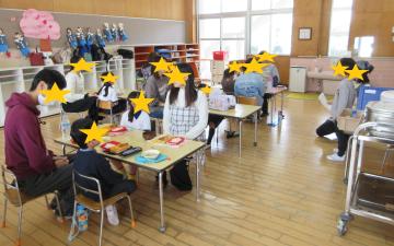 給食試食会の様子