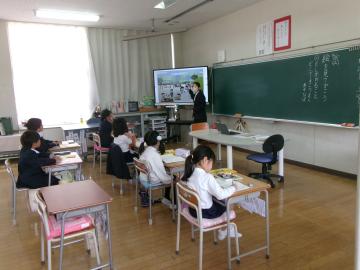 2年生の授業参観の様子