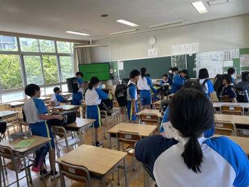 1年2組のクラスのようす