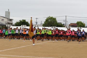 3年入場行進