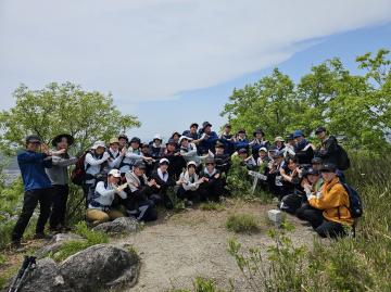 桶居山山頂