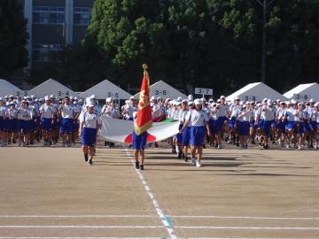 全校行進の様子