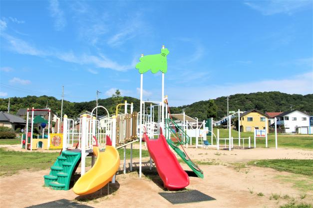 苫編バイパス南公園（幼児用遊具）