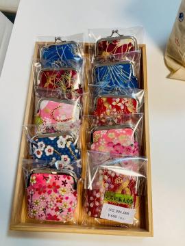 がま口財布の画像